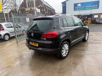 Used Volkswagen Tiguan 2015 for sale - 77762552: Photo