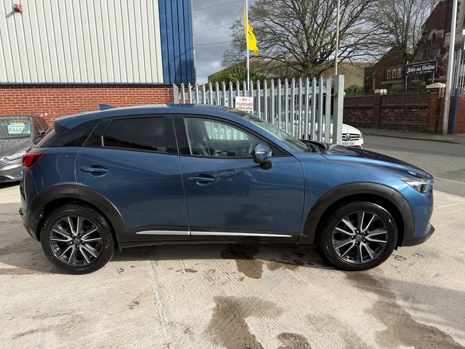 Used Mazda CX-3 2018 for sale - 77762461: Photo 2