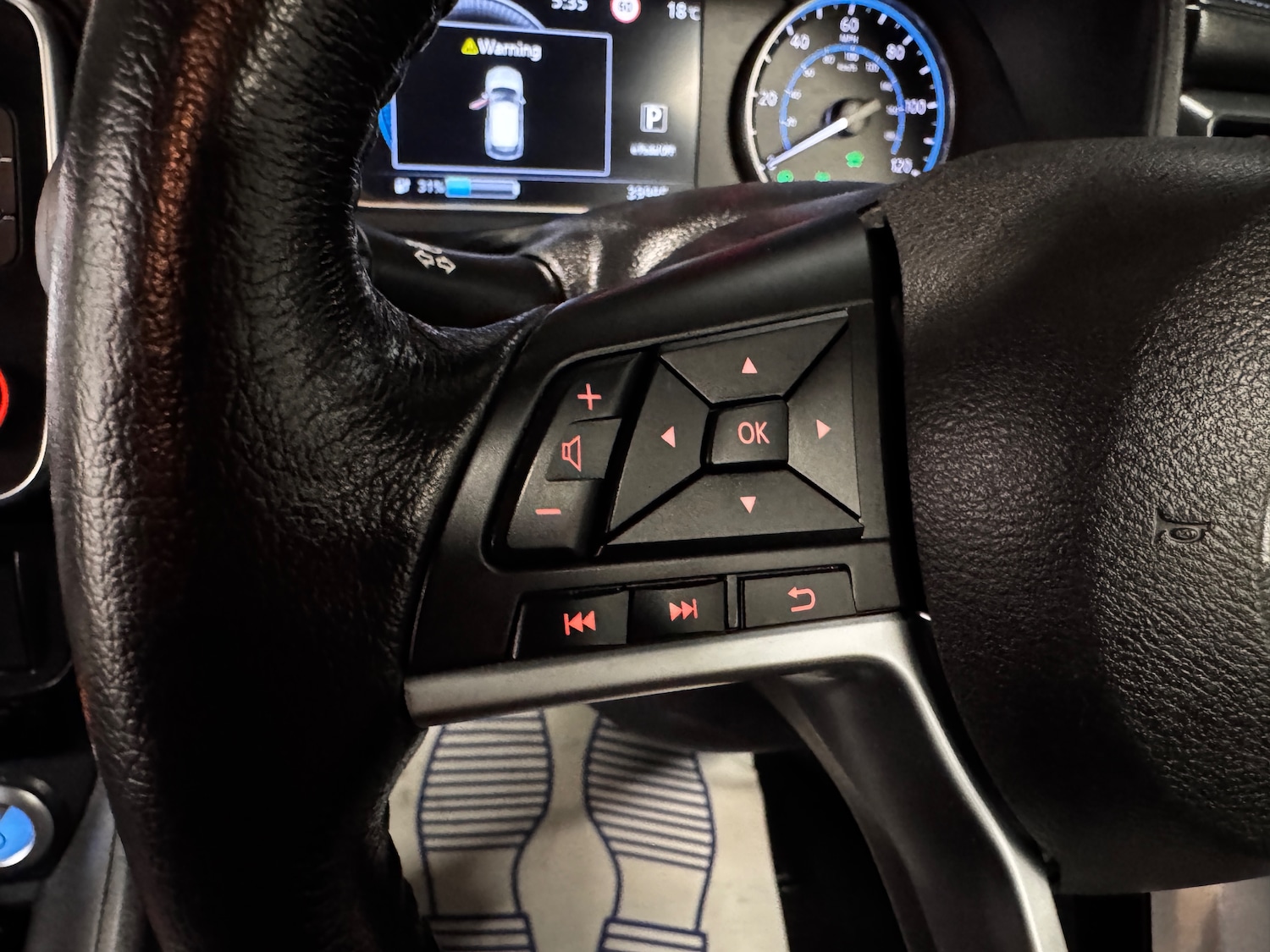 Used Nissan Leaf 2021 for sale - 77762491: Photo 17