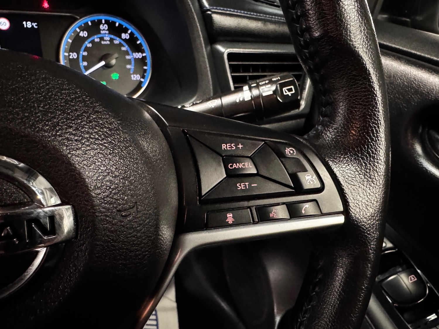 Used Nissan Leaf 2021 for sale - 77762491: Photo 18