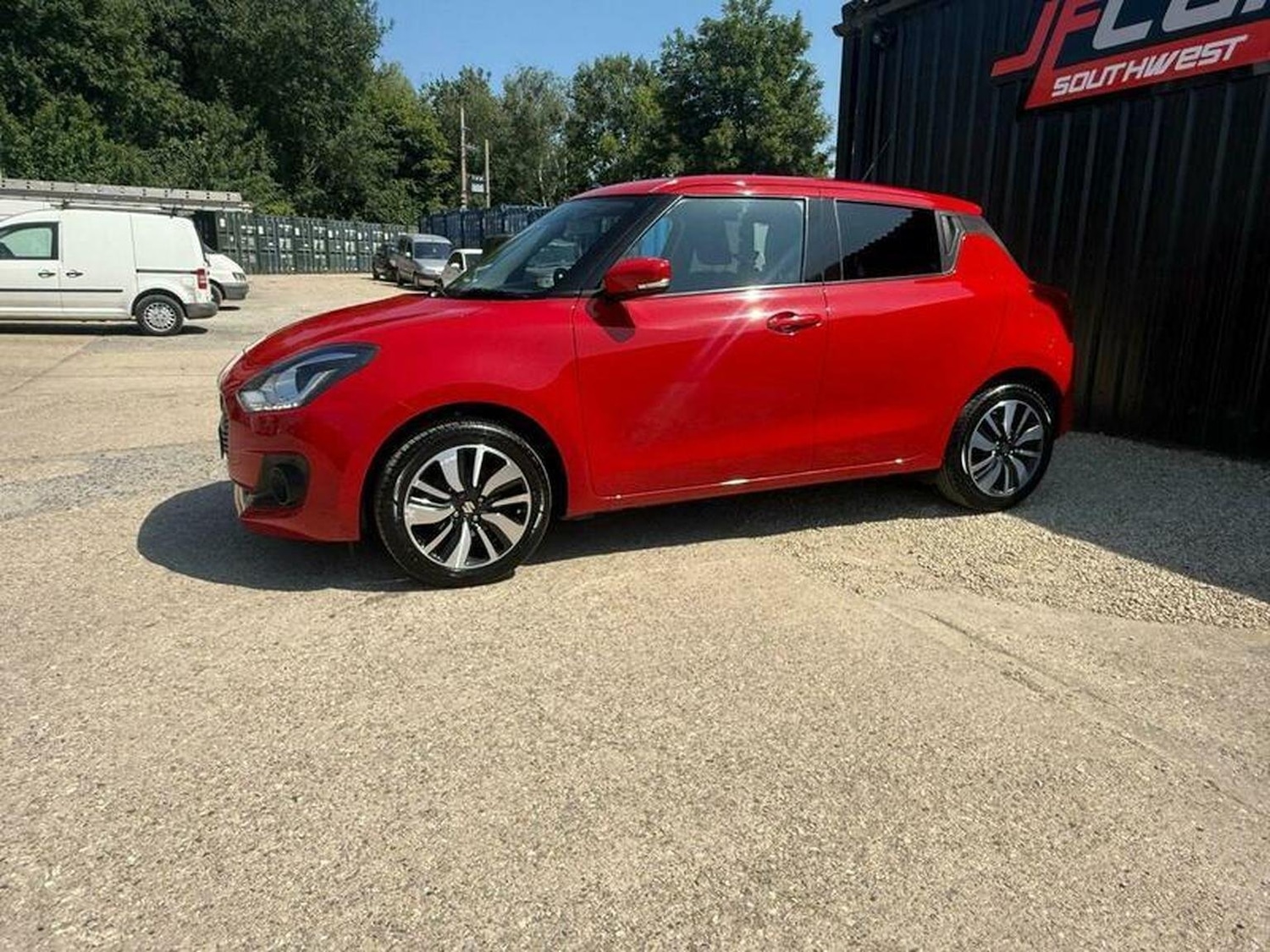 Used Suzuki Swift 2018 for sale - 76461540: Photo 20