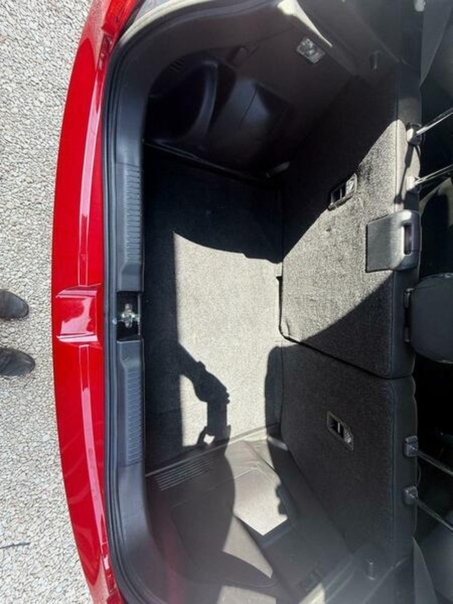 Used Suzuki Swift 2018 for sale - 76461540: Photo 29