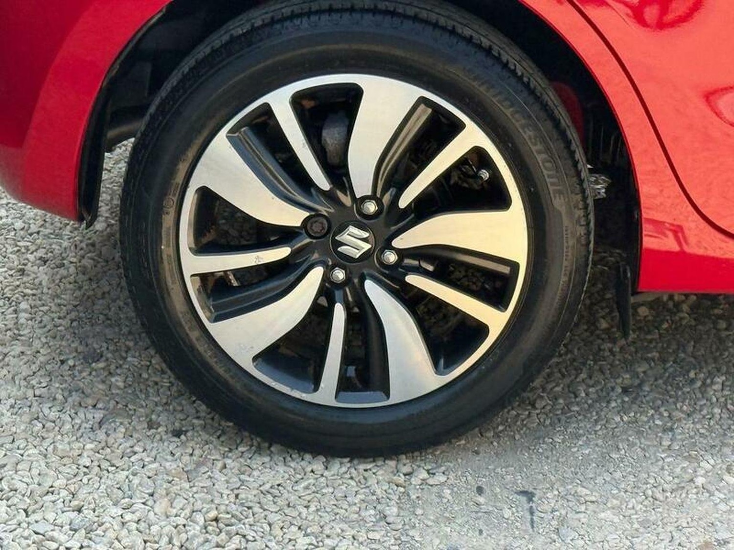 Used Suzuki Swift 2018 for sale - 76461540: Photo 5