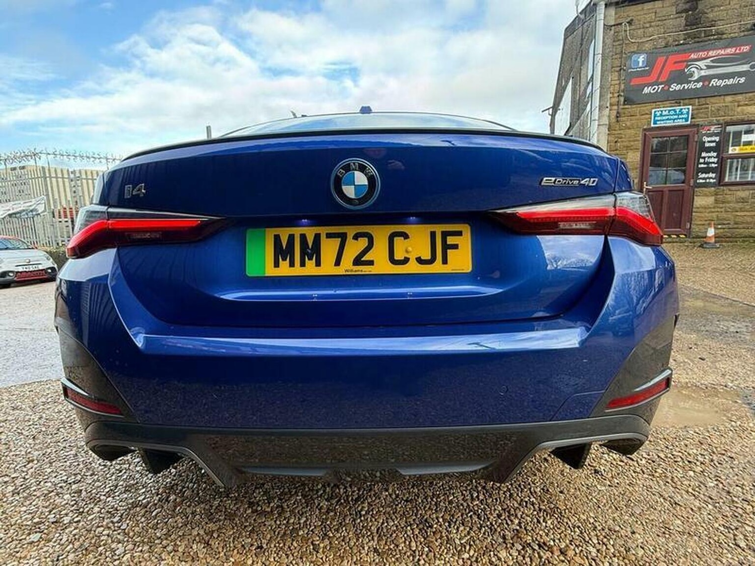Used BMW i4 2022 for sale - 77453108: Photo 12