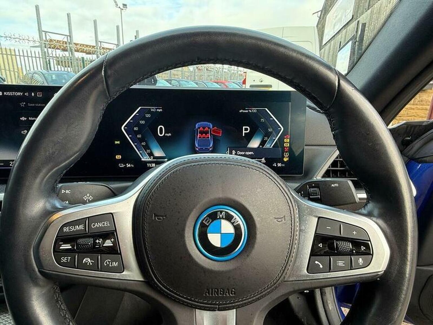 Used BMW i4 2022 for sale - 77453108: Photo 24