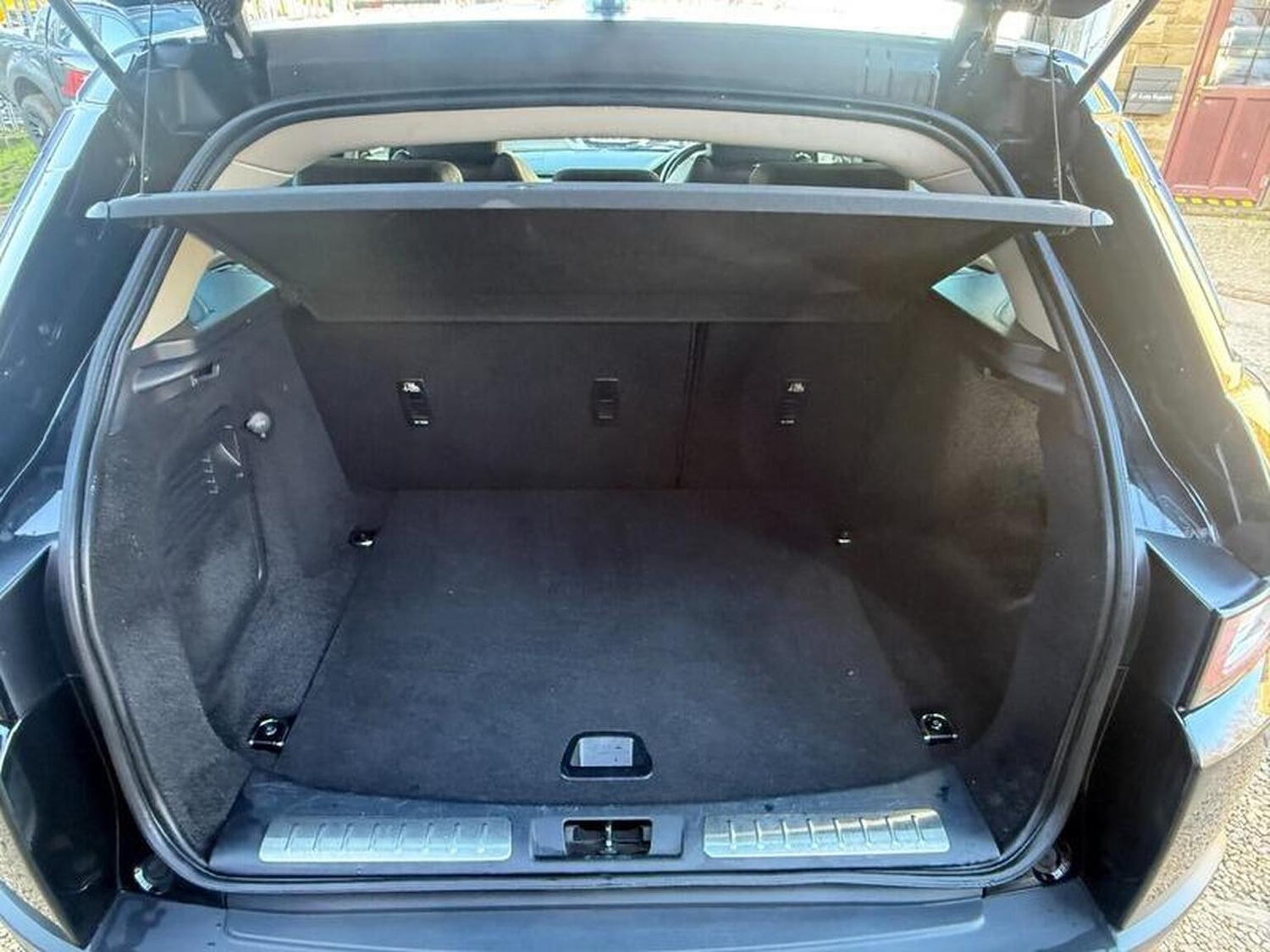 Used Land Rover Range Rover Evoque 2015 for sale - 76924343: Photo 25