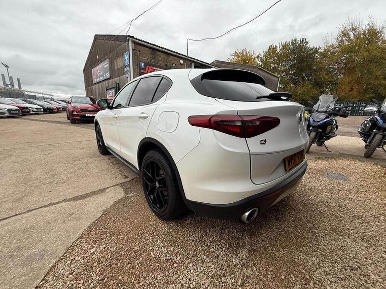 Used Alfa Romeo Stelvio 2017 for sale - 76418371: Photo 12
