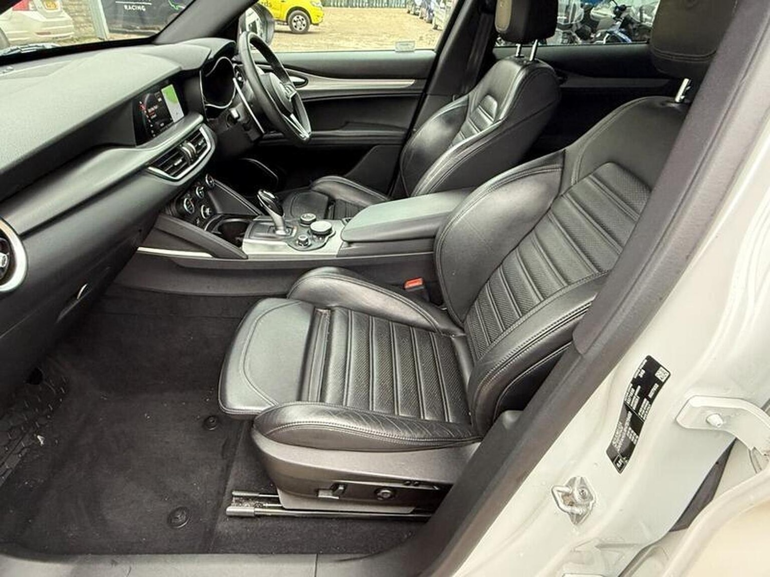 Used Alfa Romeo Stelvio 2017 for sale - 76418371: Photo 20