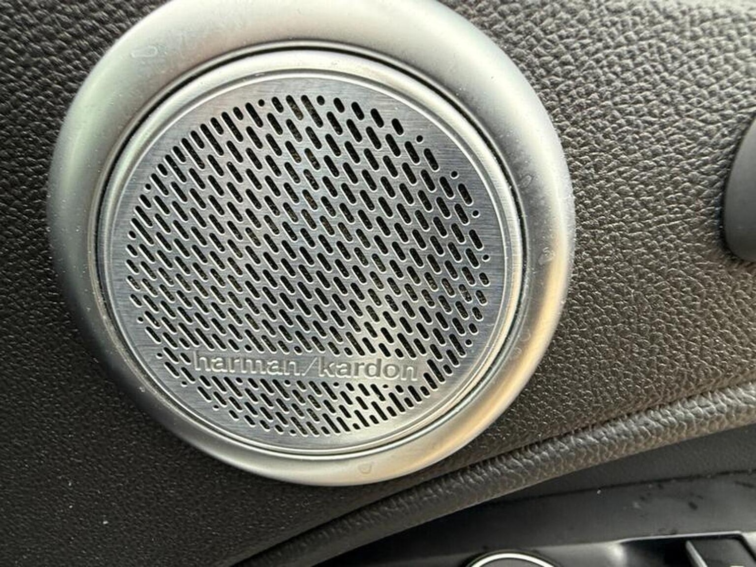 Used Alfa Romeo Stelvio 2017 for sale - 76418371: Photo 28