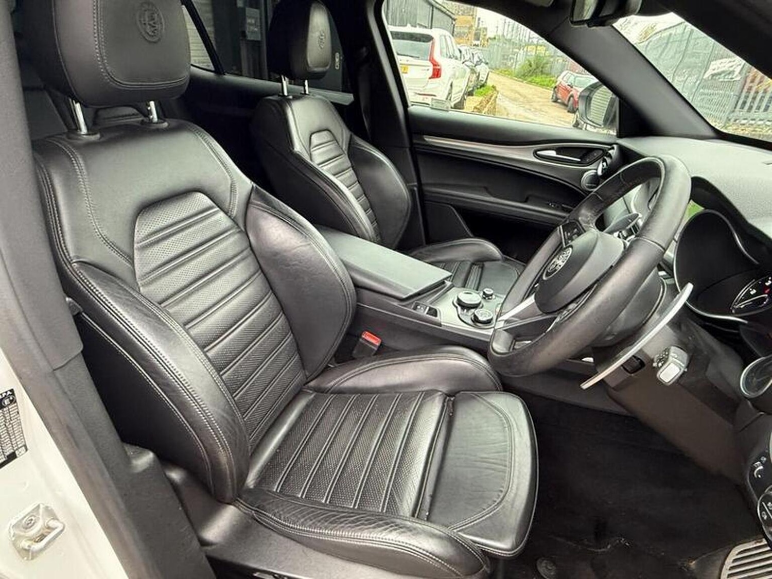 Used Alfa Romeo Stelvio 2017 for sale - 76418371: Photo 31