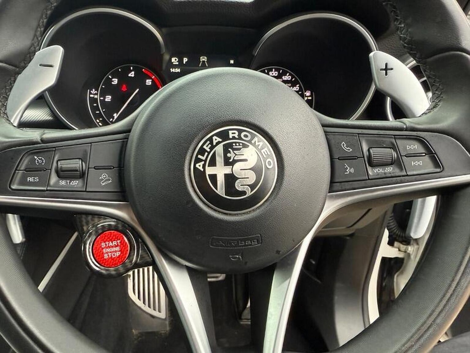 Used Alfa Romeo Stelvio 2017 for sale - 76418371: Photo 43