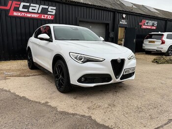 Used Alfa Romeo Stelvio 2017 for sale - 76418371: Photo