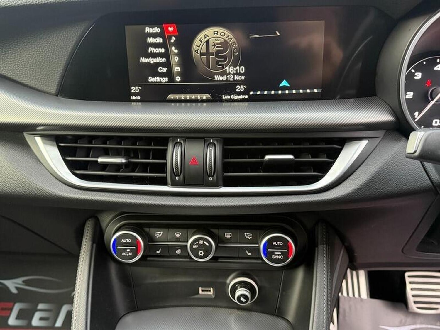 Used Alfa Romeo Stelvio 2017 for sale - 76418371: Photo 60