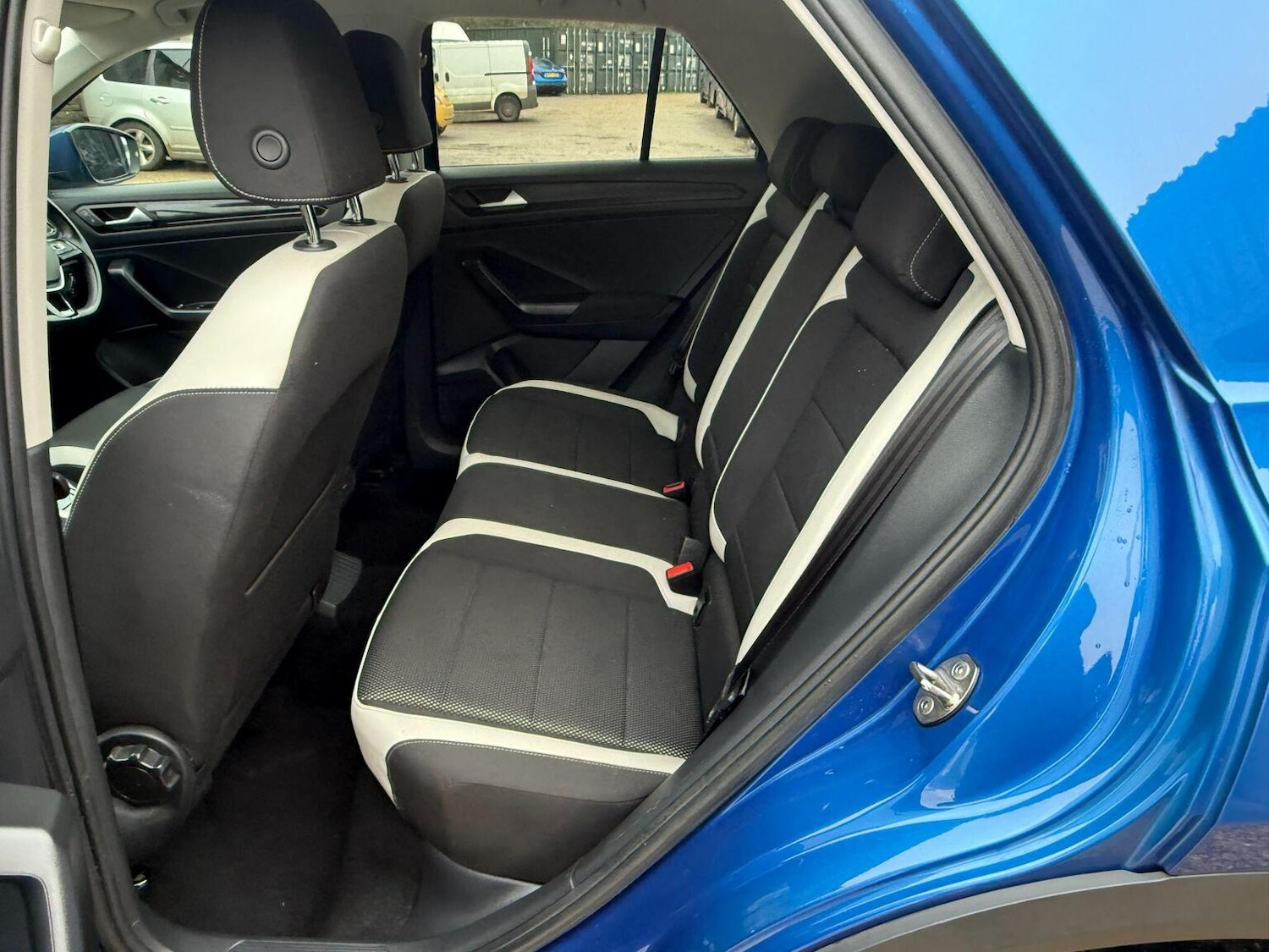 Used Volkswagen T-Roc 2018 for sale - 77370641: Photo 23