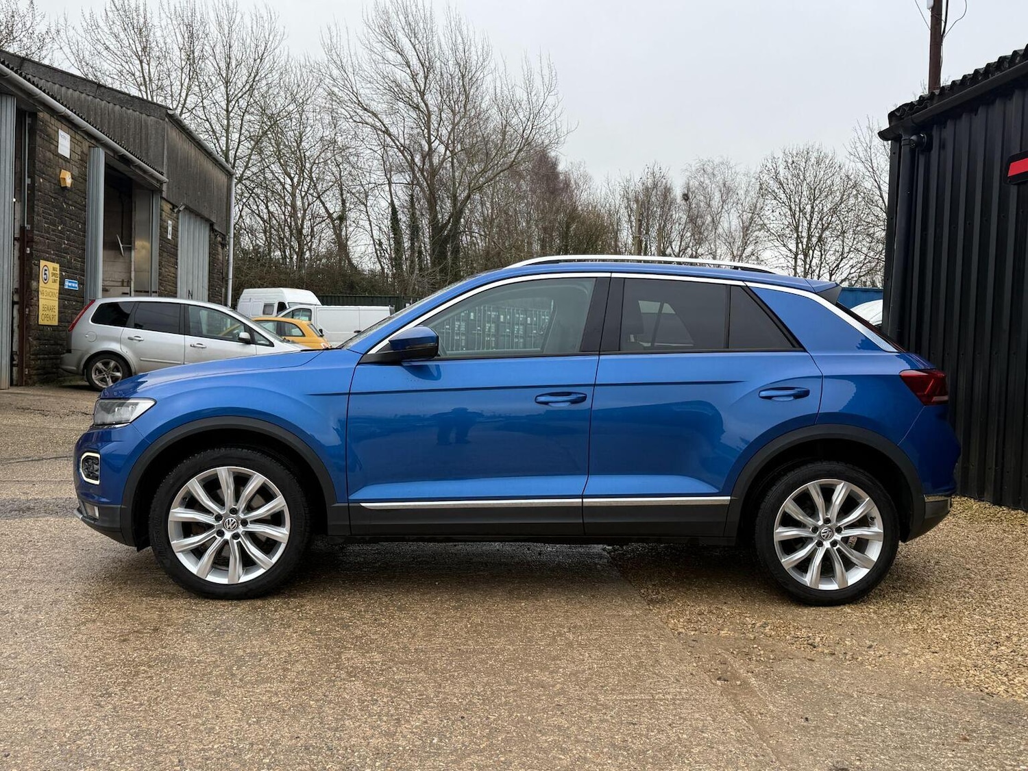 Used Volkswagen T-Roc 2018 for sale - 77370641: Photo 7