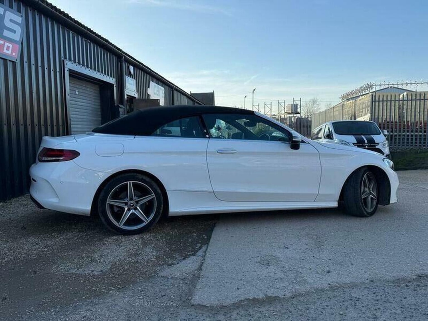 Used Mercedes-Benz C Class 2017 for sale - 77656272: Photo 7