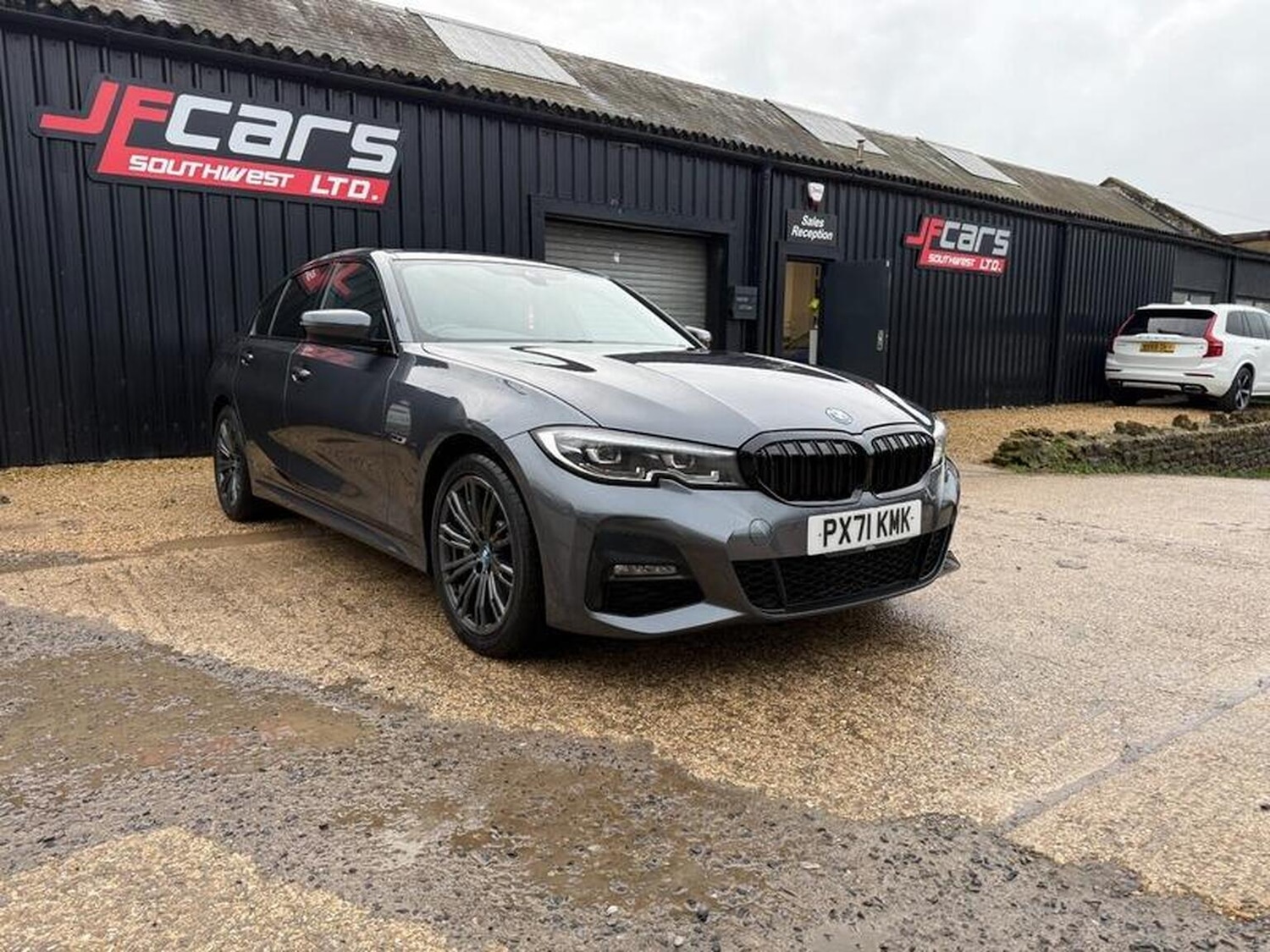 Used BMW 3 Series 2021 for sale - 77189220: Photo 2