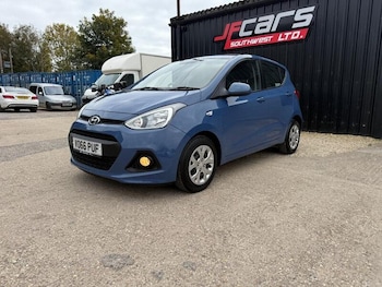 Used Hyundai i10 2016 for sale - 76305493: Photo