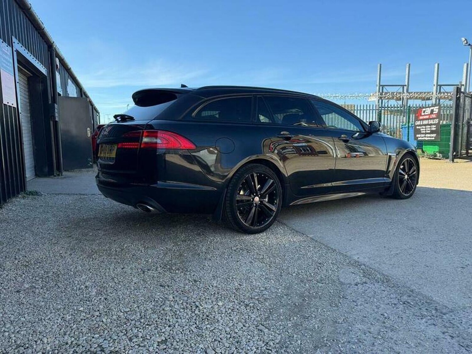 Used Jaguar XF 2015 for sale - 77977026: Photo 9