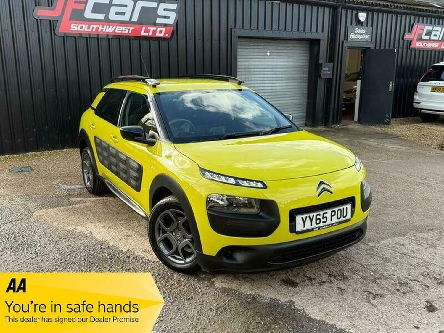 Used Citroen C4 Cactus 2015 for sale - 76397105: Photo 1