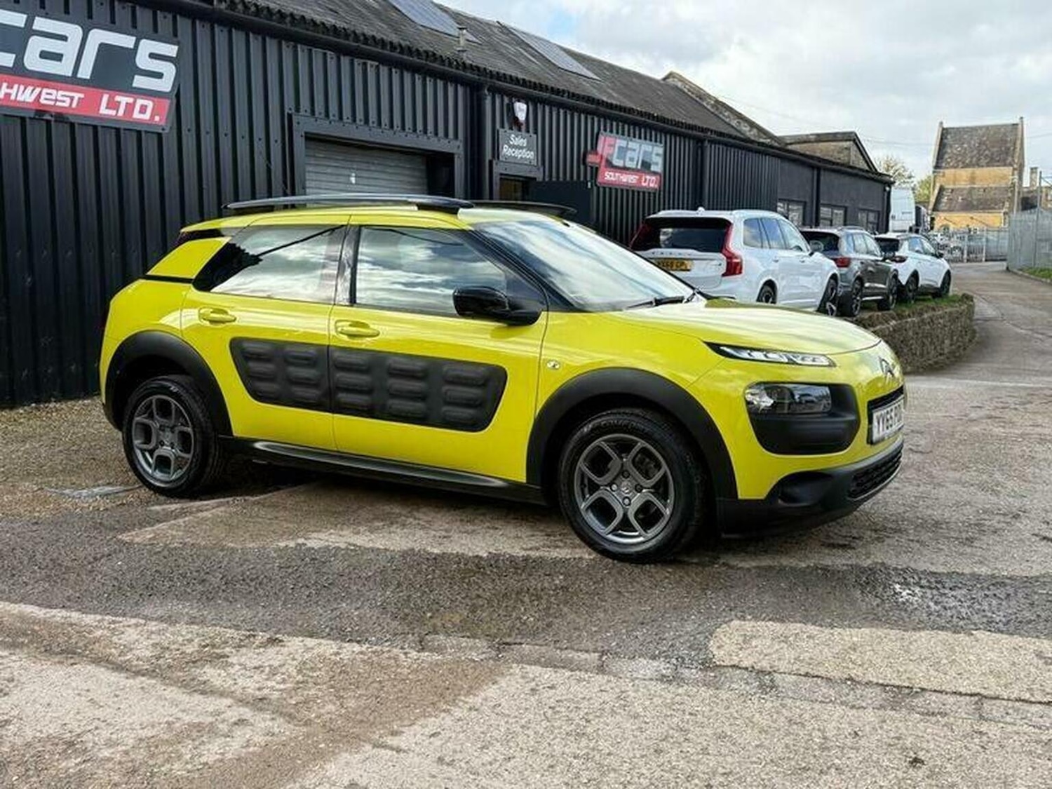 Used Citroen C4 Cactus 2015 for sale - 76397105: Photo 16