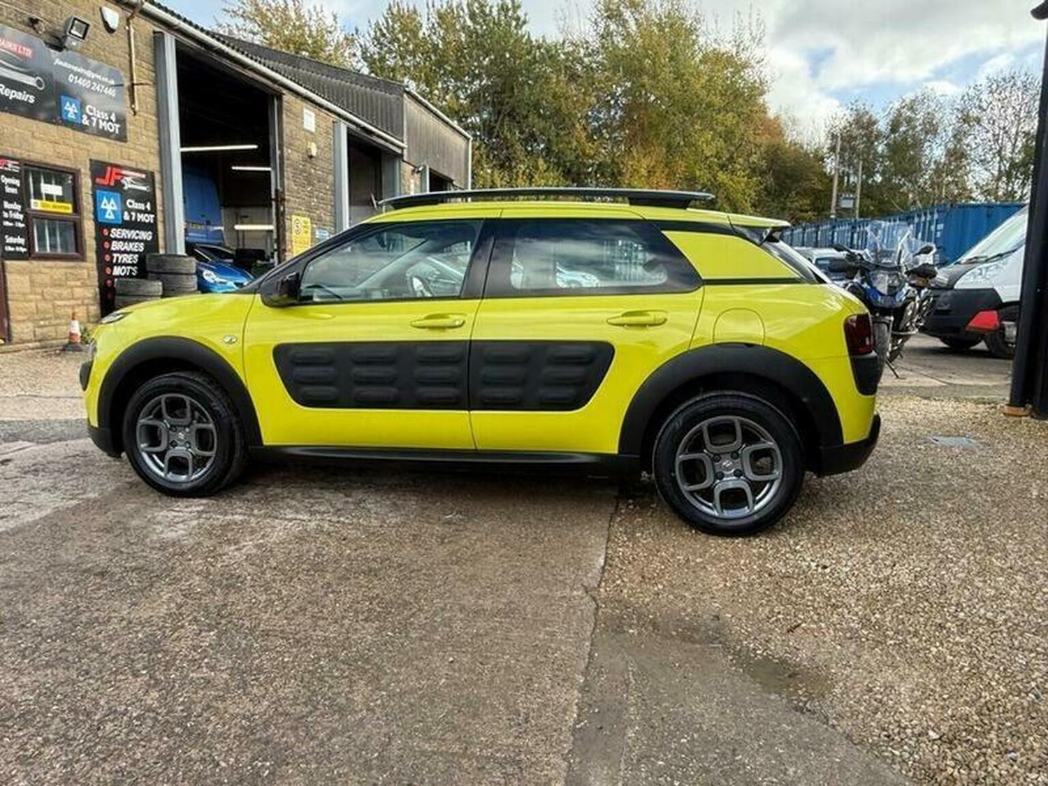 Used Citroen C4 Cactus 2015 for sale - 76397105: Photo 22