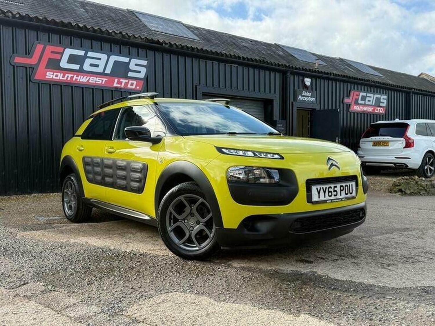 Used Citroen C4 Cactus 2015 for sale - 76397105: Photo 3
