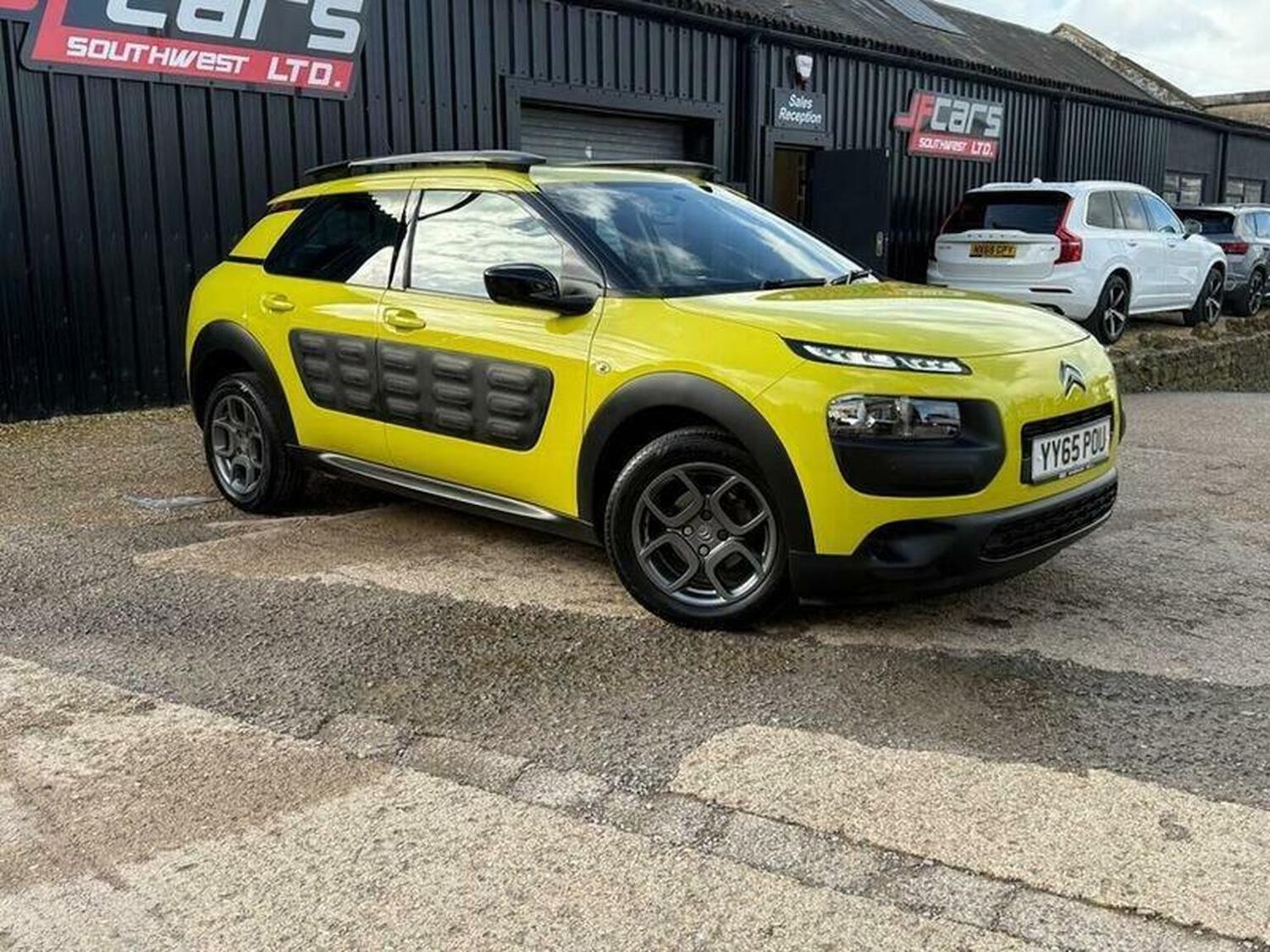 Used Citroen C4 Cactus 2015 for sale - 76397105: Photo 5
