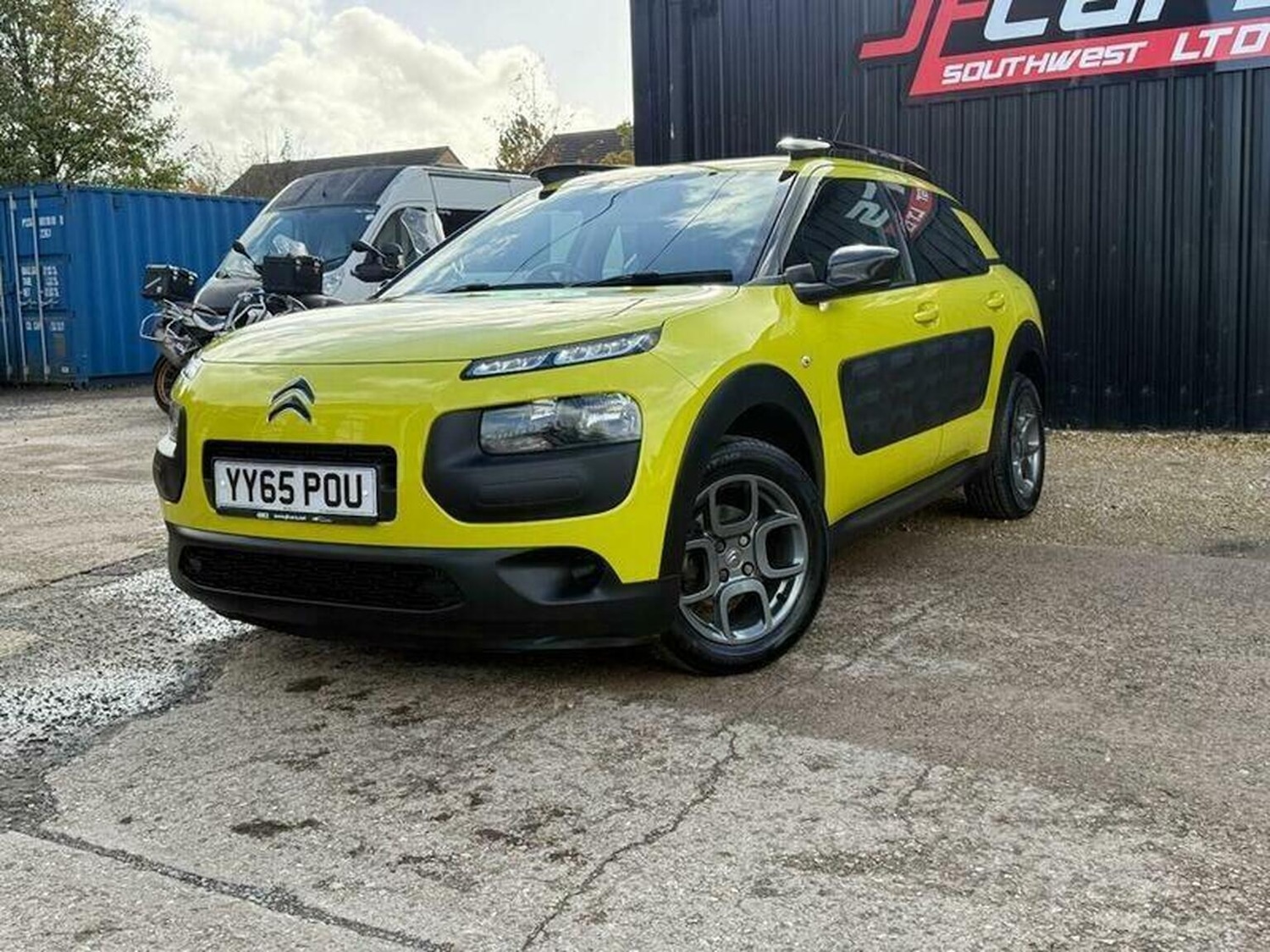 Used Citroen C4 Cactus 2015 for sale - 76397105: Photo 9