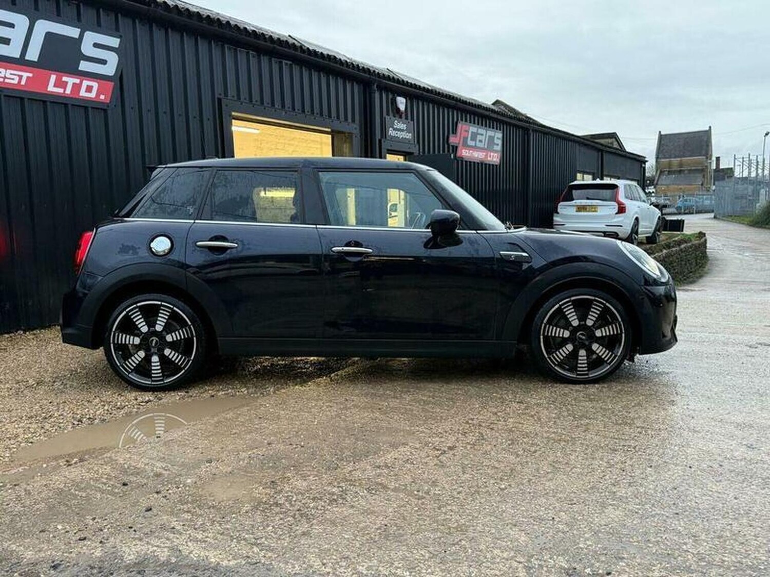 Used MINI Hatch 2023 for sale - 77453074: Photo 9