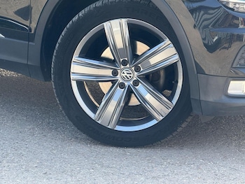 Used Volkswagen Tiguan 2017 for sale - 79029958: Photo