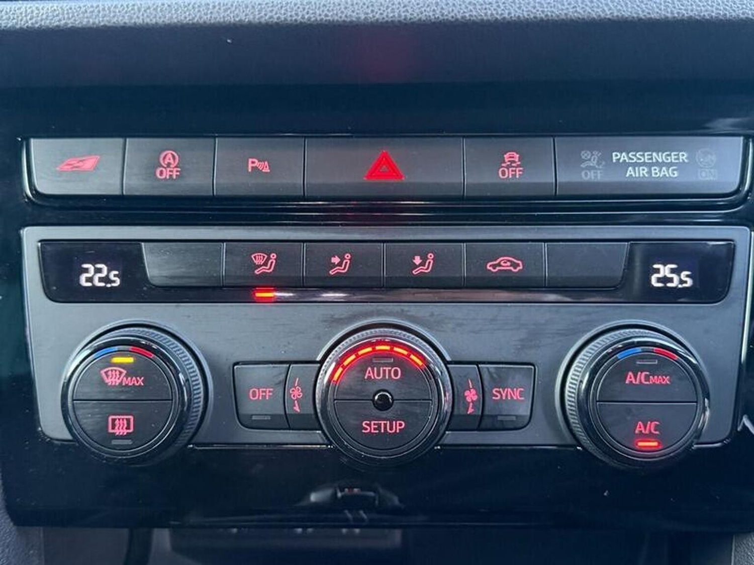 Used SEAT Leon 2019 for sale - 76712914: Photo 61