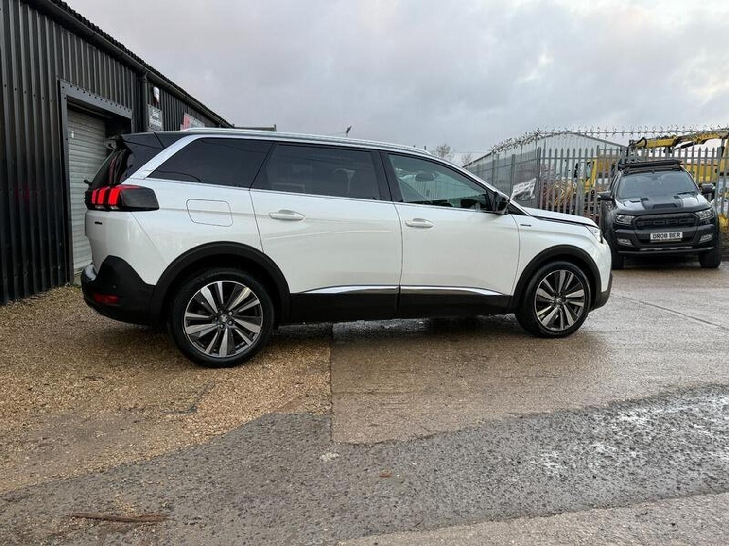 Used Peugeot 5008 2020 for sale - 76982790: Photo 10