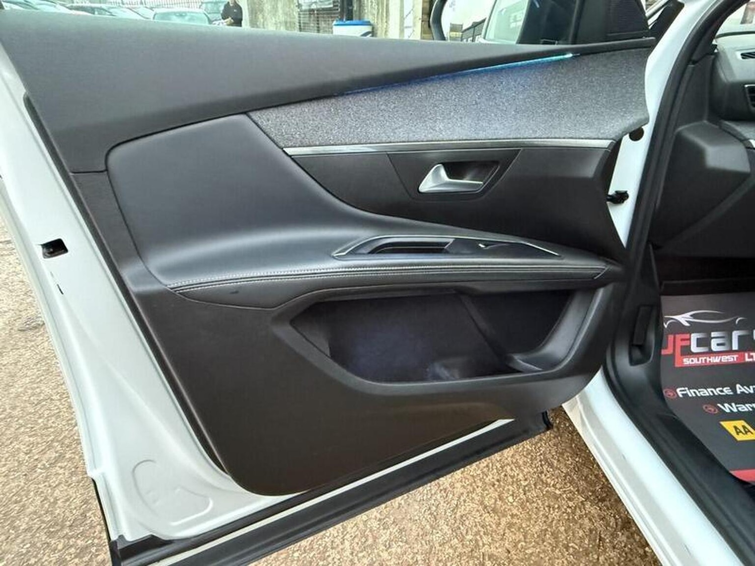 Used Peugeot 5008 2020 for sale - 76982790: Photo 29