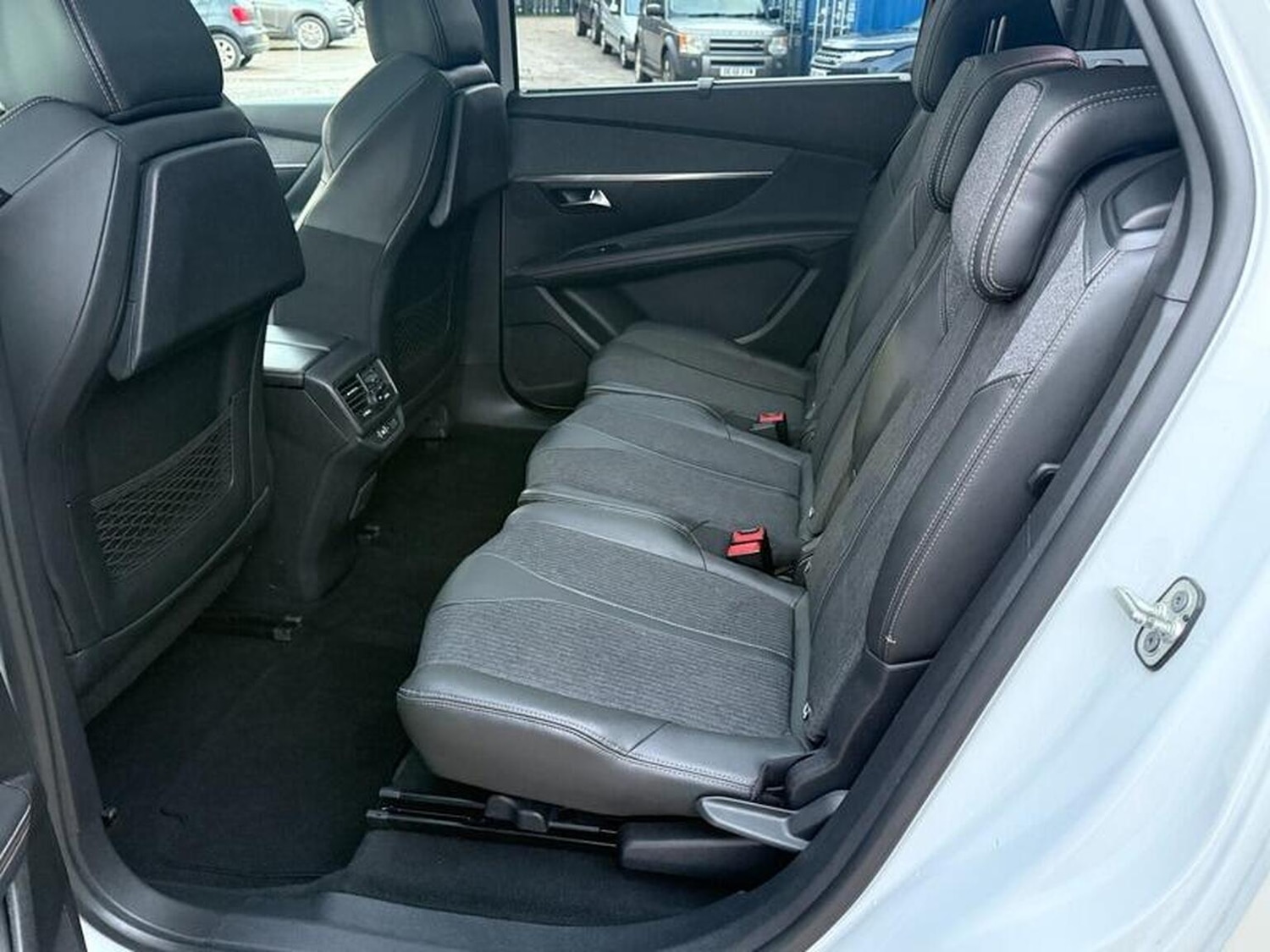 Used Peugeot 5008 2020 for sale - 76982790: Photo 35