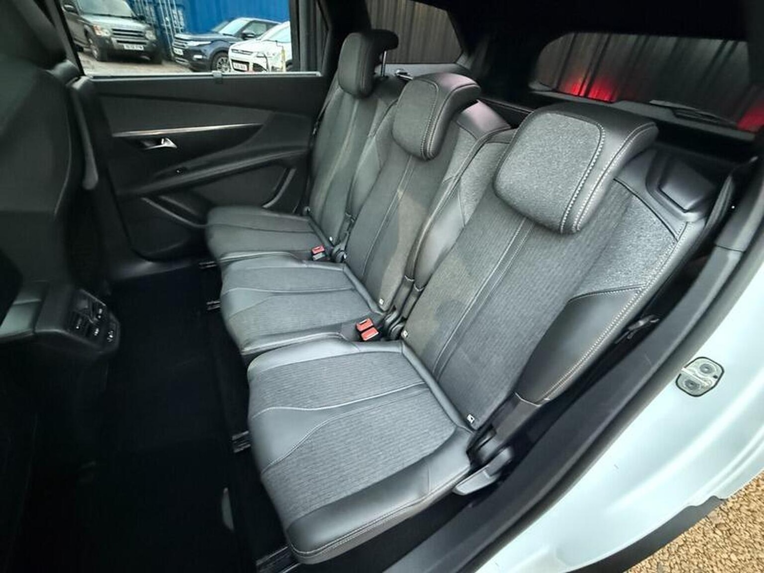 Used Peugeot 5008 2020 for sale - 76982790: Photo 37