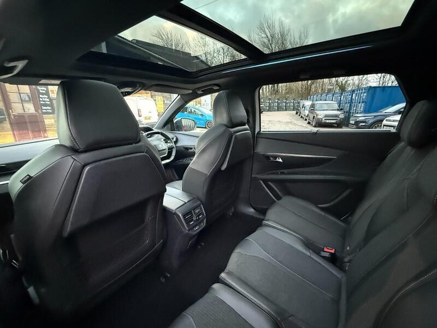 Used Peugeot 5008 2020 for sale - 76982790: Photo 38