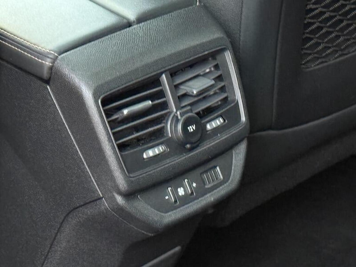 Used Peugeot 5008 2020 for sale - 76982790: Photo 39