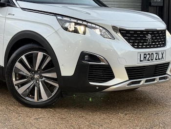 Used Peugeot 5008 2020 for sale - 76982790: Photo