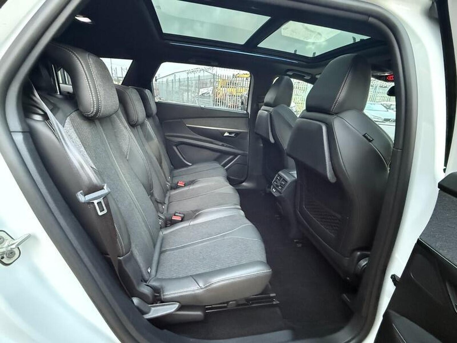 Used Peugeot 5008 2020 for sale - 76982790: Photo 56