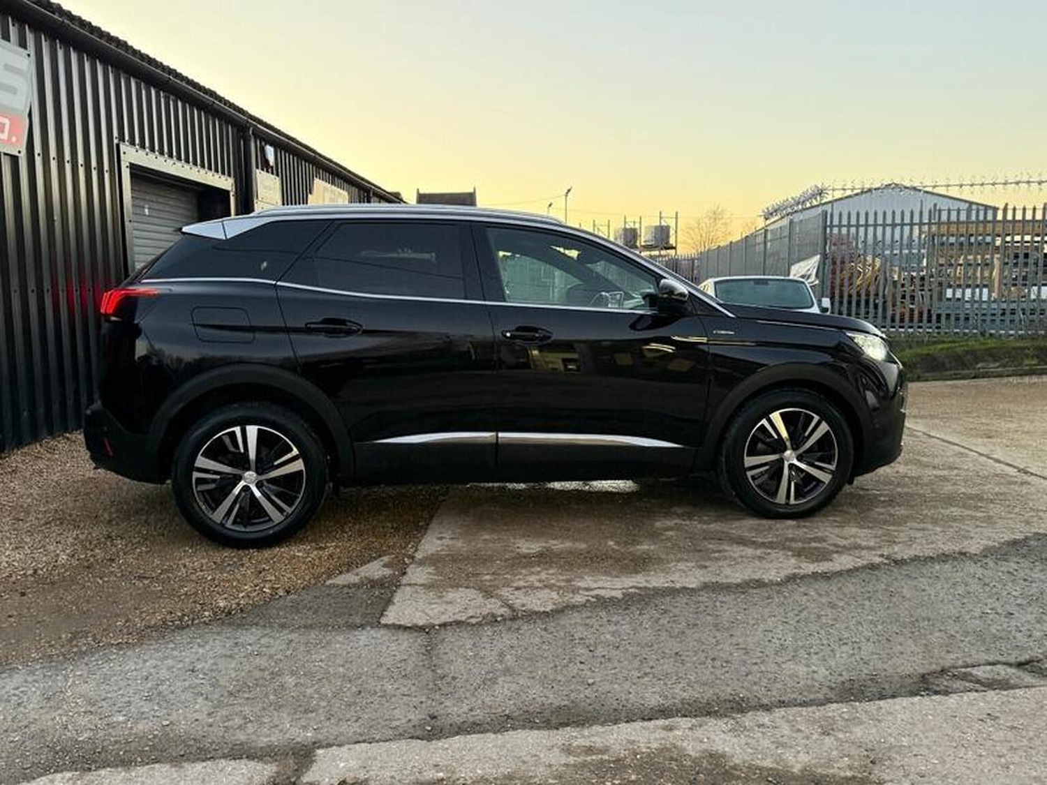 Used Peugeot 3008 2019 for sale - 77603343: Photo 13