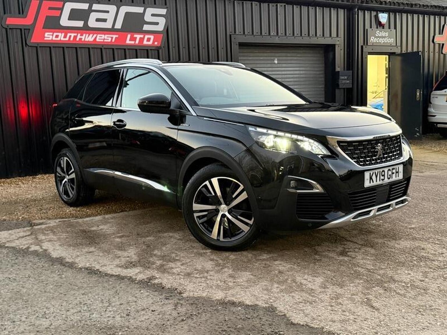 Used Peugeot 3008 2019 for sale - 77603343: Photo 4