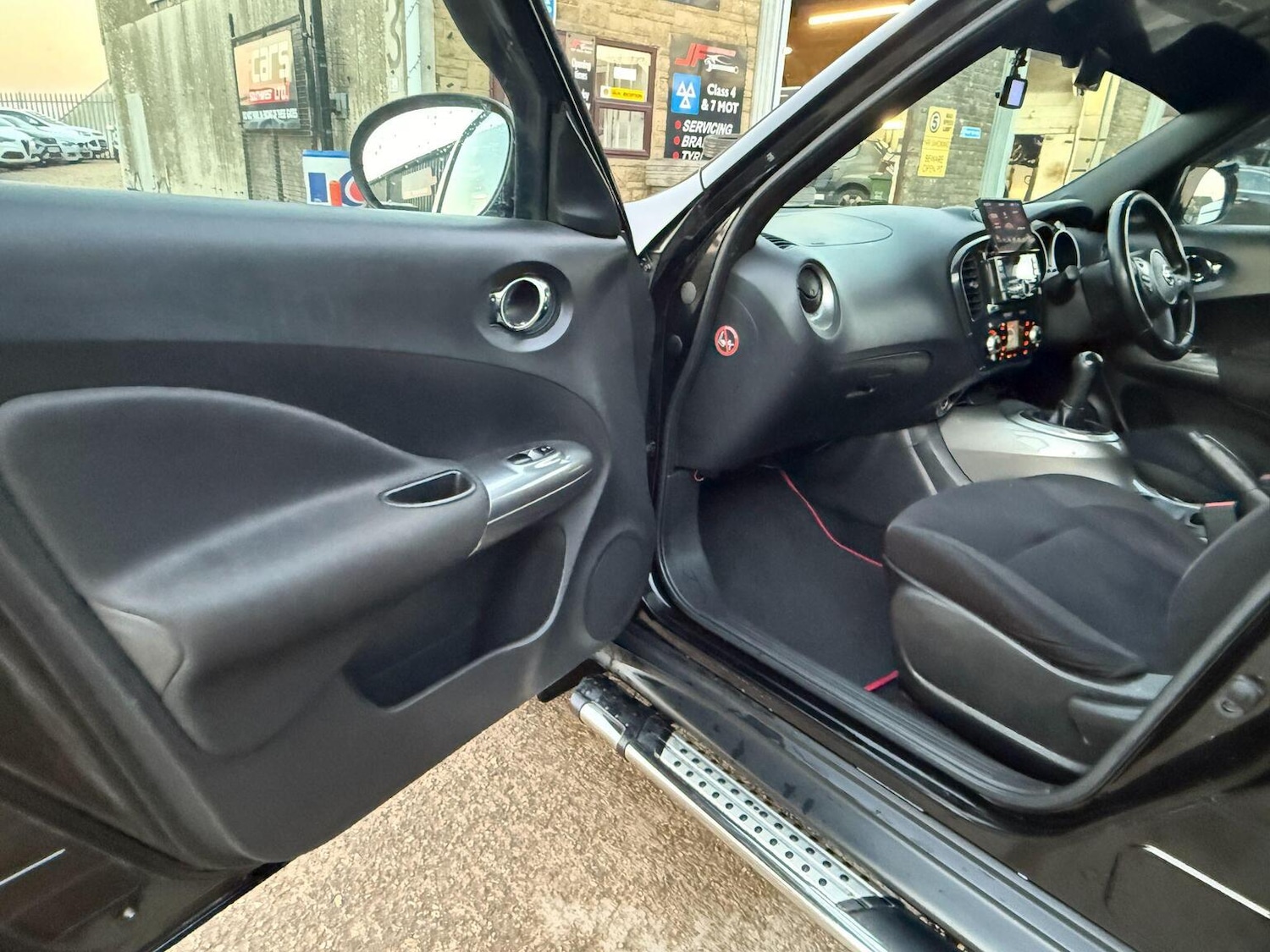 Used Nissan Juke 2012 for sale - 77089795: Photo 16