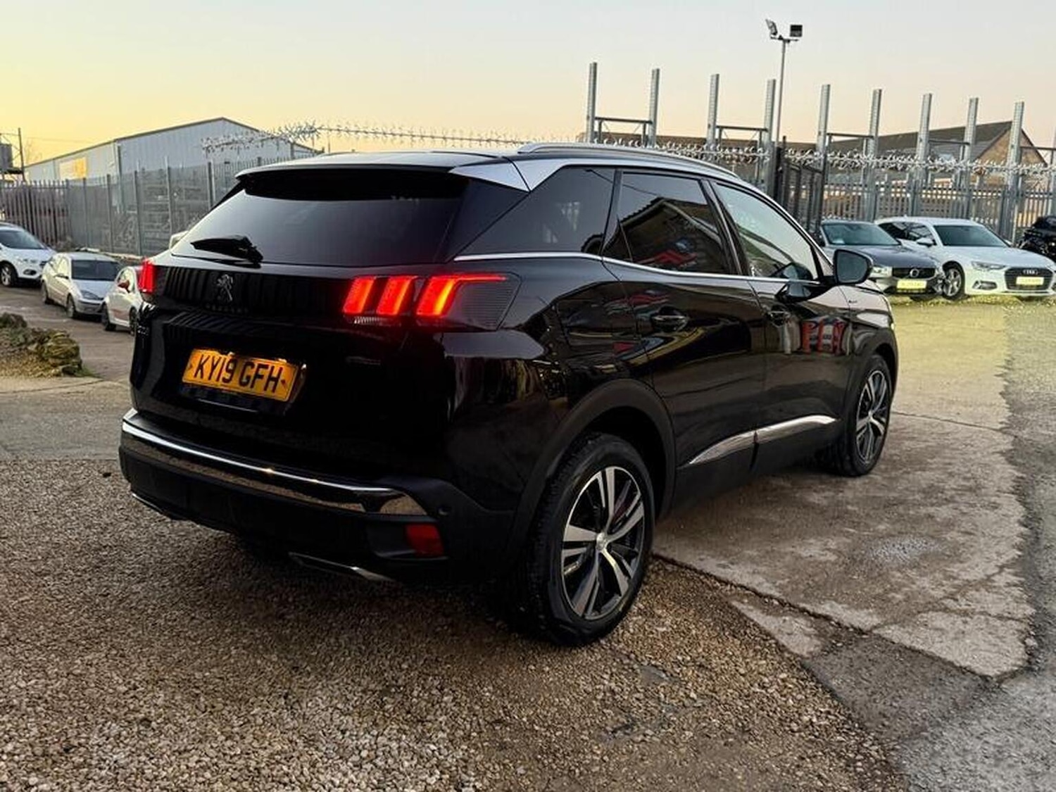 Used Peugeot 3008 2019 for sale - 77438321: Photo 15