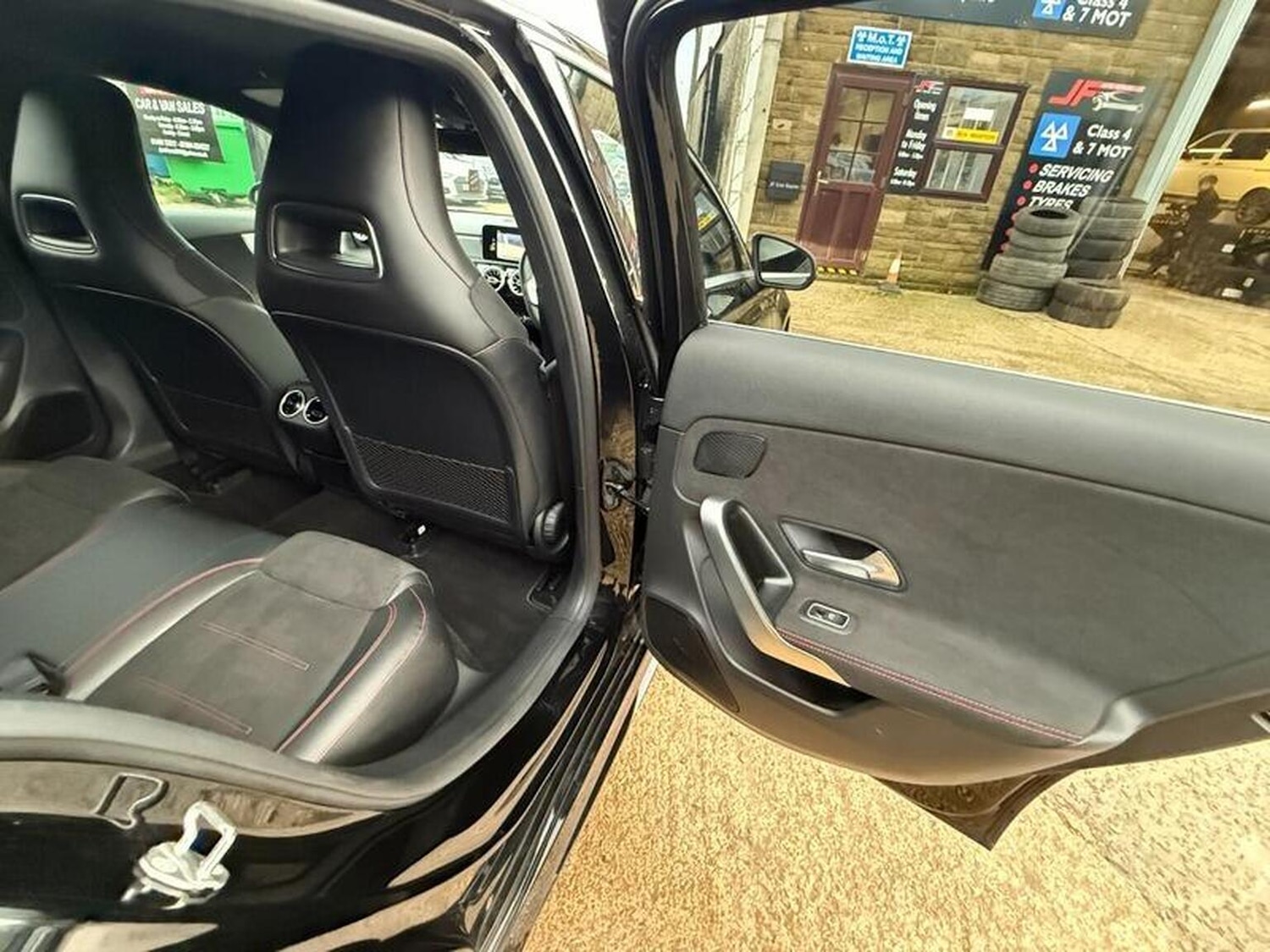 Used Mercedes-Benz A-Class 2020 for sale - 76863833: Photo 41