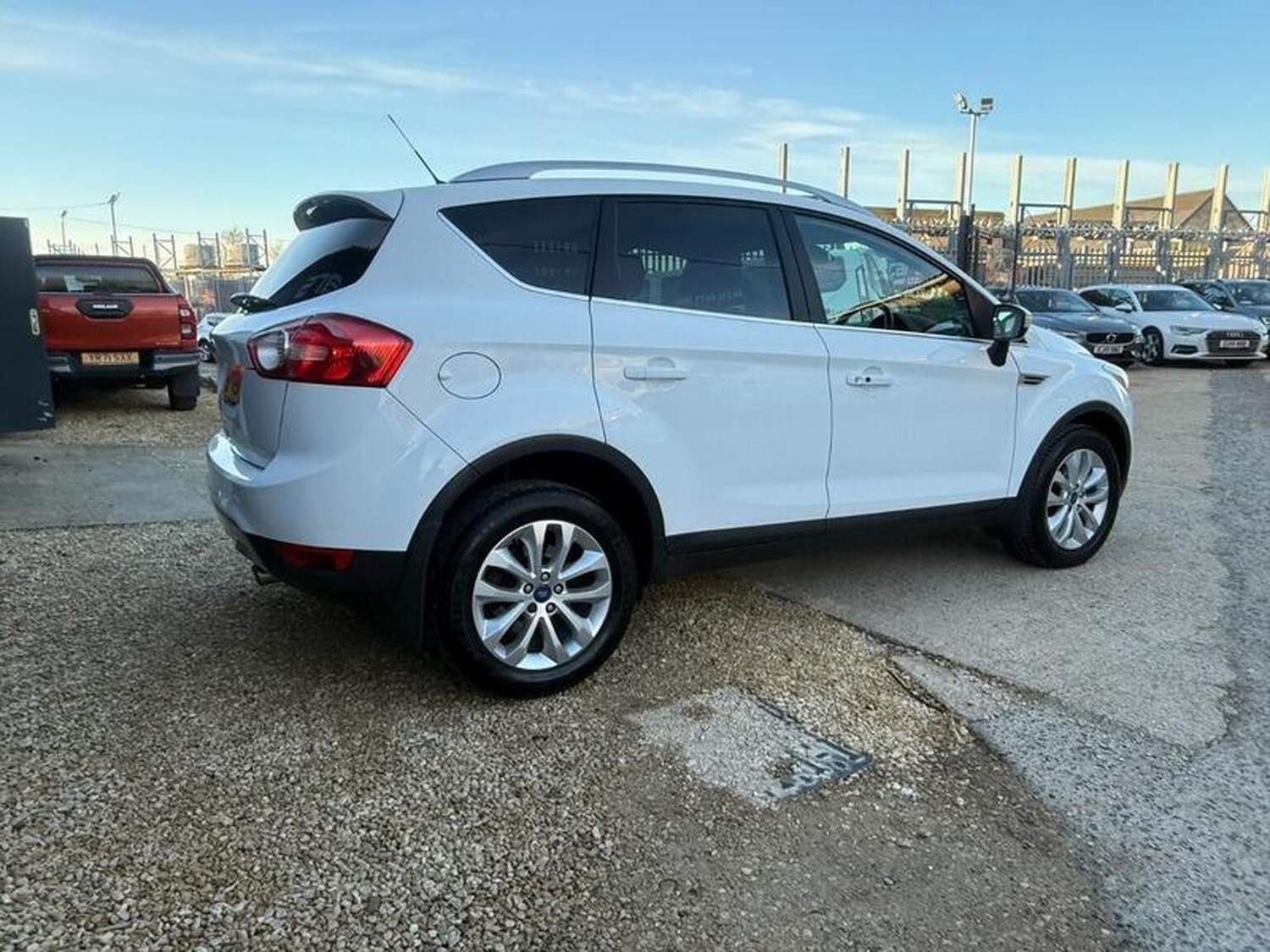 Used Ford Kuga 2012 for sale - 76618652: Photo 16