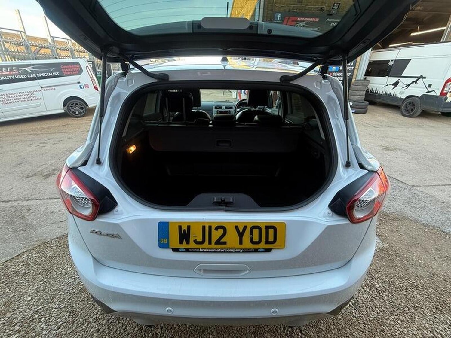 Used Ford Kuga 2012 for sale - 76618652: Photo 30