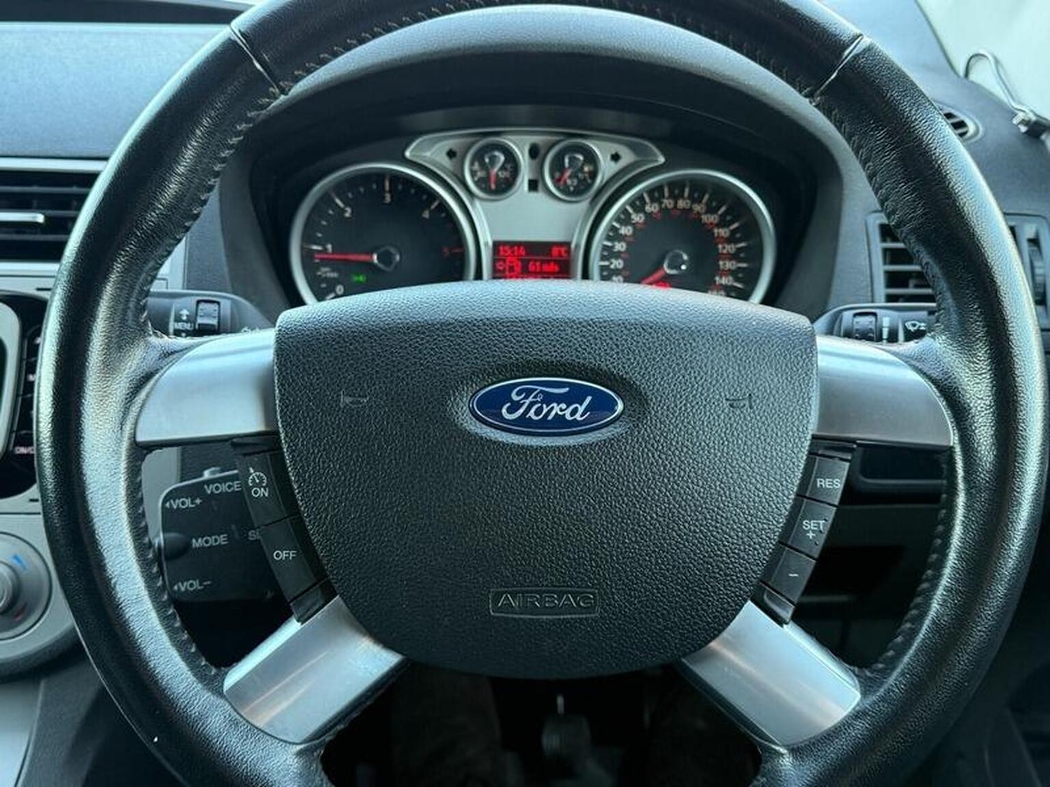 Used Ford Kuga 2012 for sale - 76618652: Photo 34
