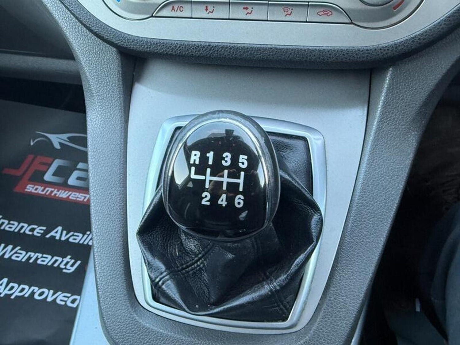 Used Ford Kuga 2012 for sale - 76618652: Photo 38