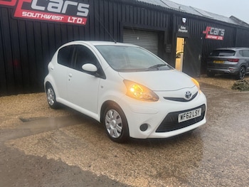Used Toyota AYGO 2012 for sale - 76471228: Photo